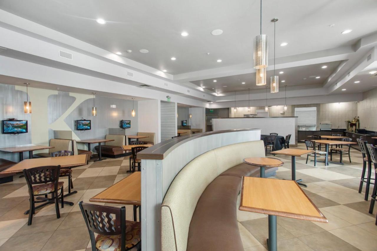 Holiday Inn Hotel & Suites Waco Northwest By Ihg Bellmead Extérieur photo