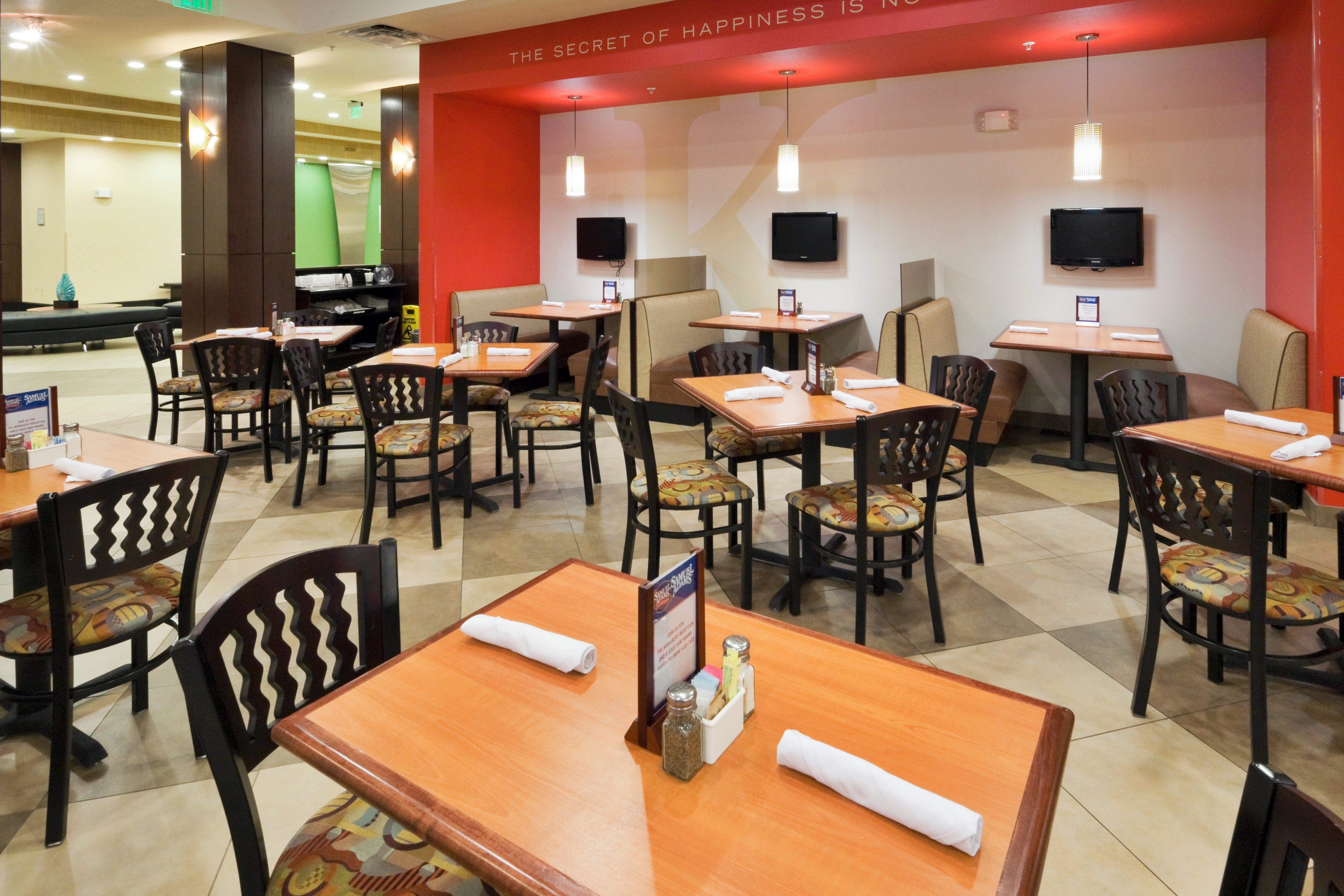 Holiday Inn Hotel & Suites Waco Northwest By Ihg Bellmead Extérieur photo