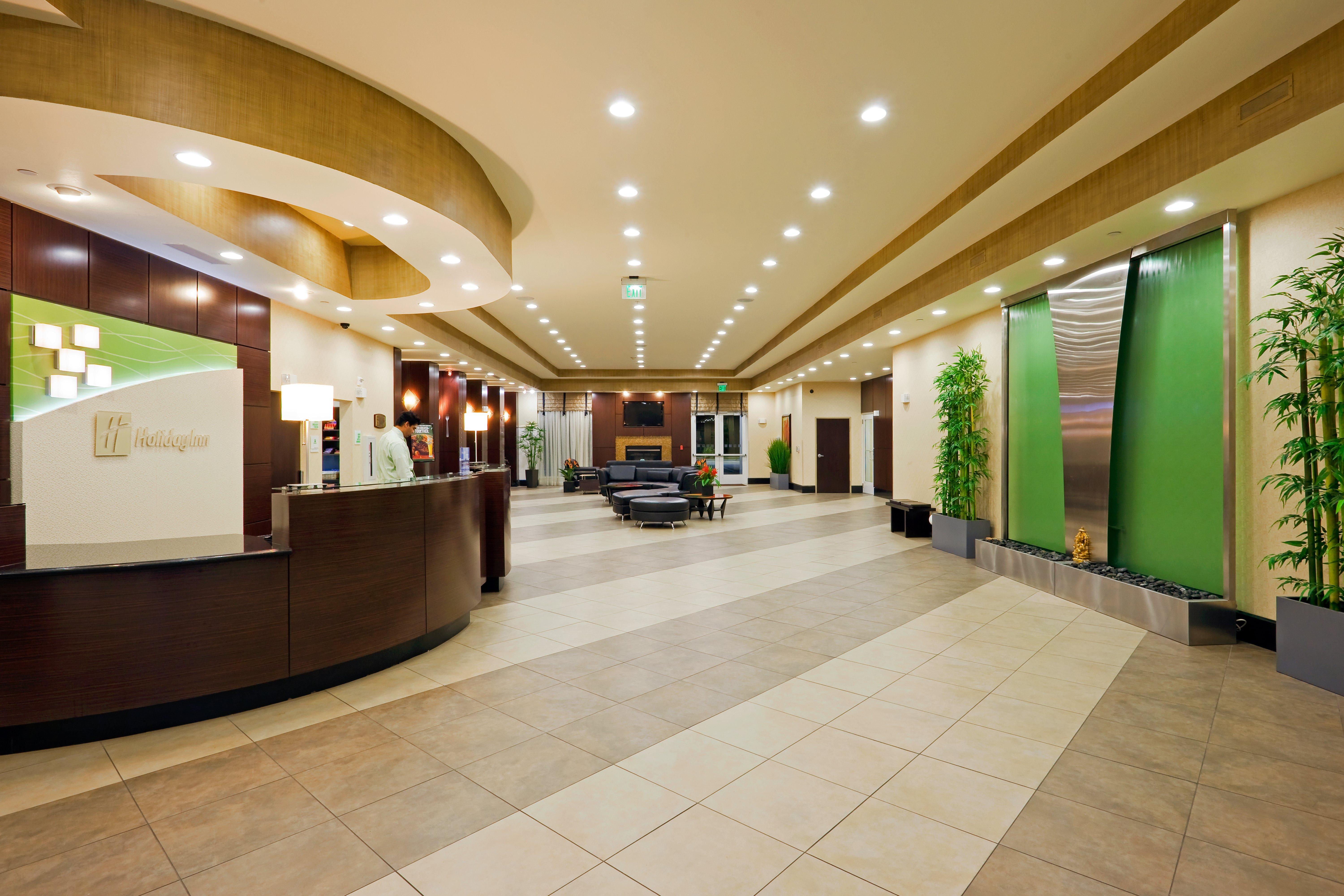Holiday Inn Hotel & Suites Waco Northwest By Ihg Bellmead Extérieur photo